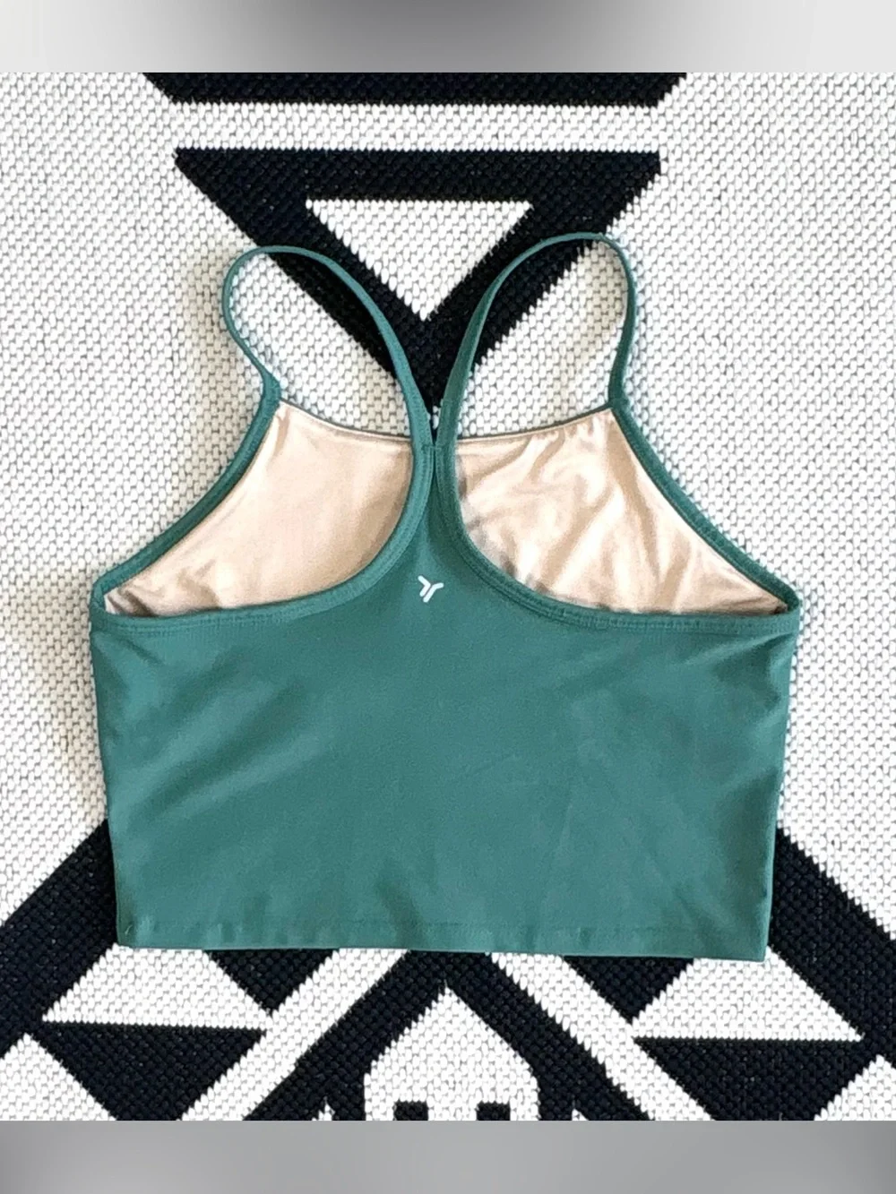 Girls Bundle of Athletic Clothing - Leggings, Tops, Sports Bra Large